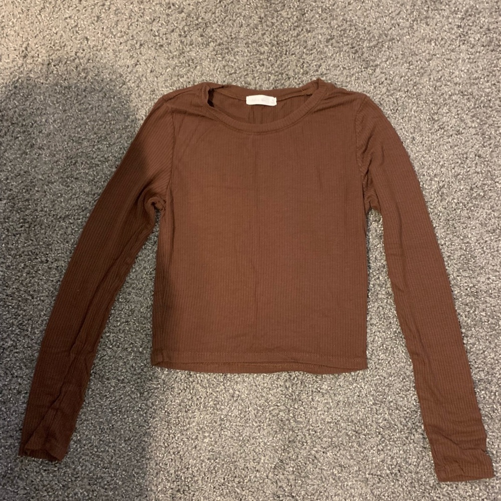 CUTE BROWN LONG SLEEVE CROP TOP 👚